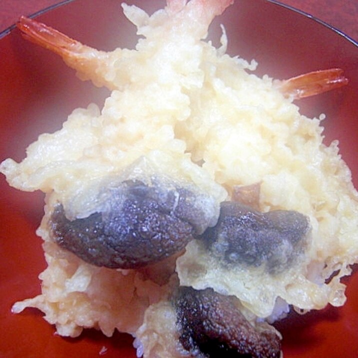 エビと椎茸の天ぷら丼